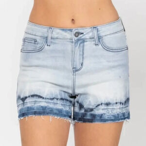 Judy Blue Tie Dye Light Wash Denim Shorts JB150053